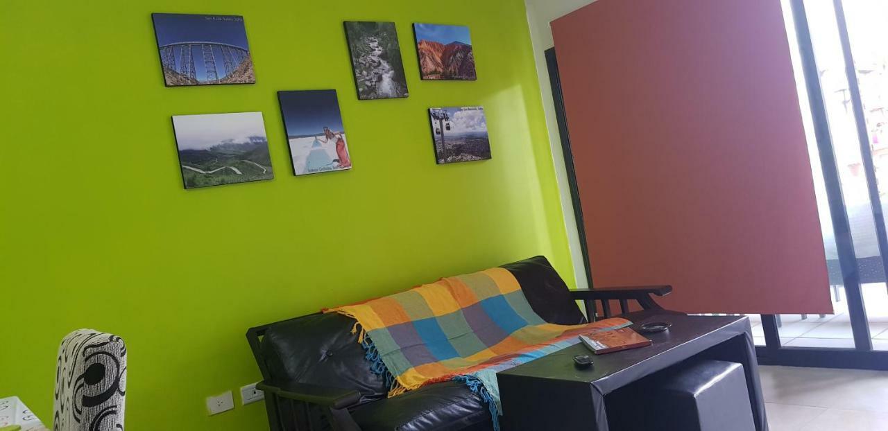 Apartamento Leguizamon Apartment Salta Bagian luar foto